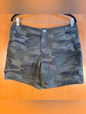 Abercrombie & Fitch Men’s Camo Swim Shorts Size M Green